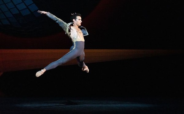 As a Stepsister in Houston Ballet's Cinderella, Eli Tomazi Will Be Swept Off His Feet and Onto His Toes