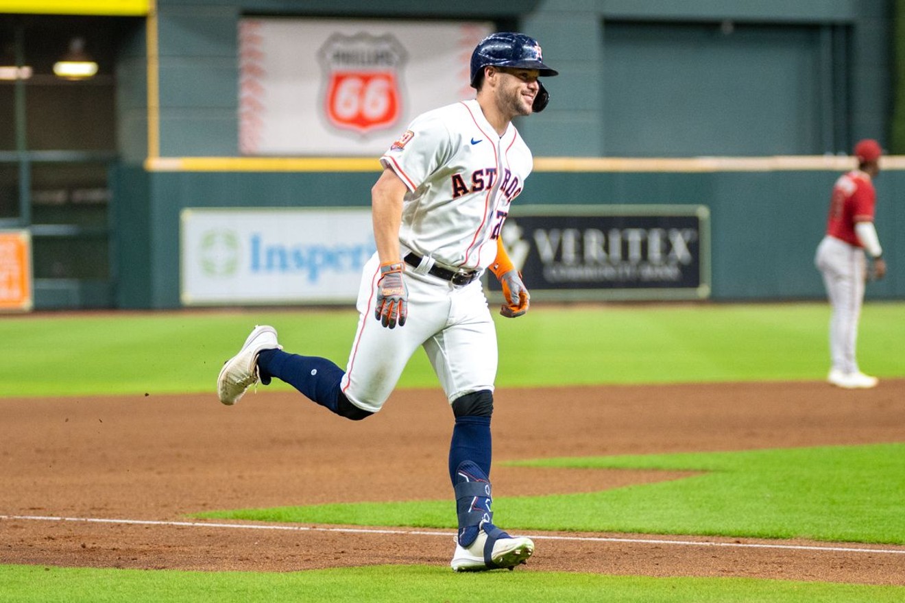 Chas McCormick's 3-run triple helps Astros down Rangers