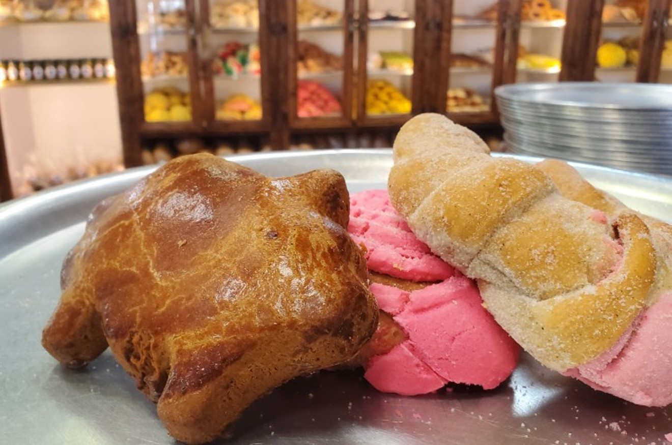 El Bolillo's pan dulce is made with love and shipped nationwide.