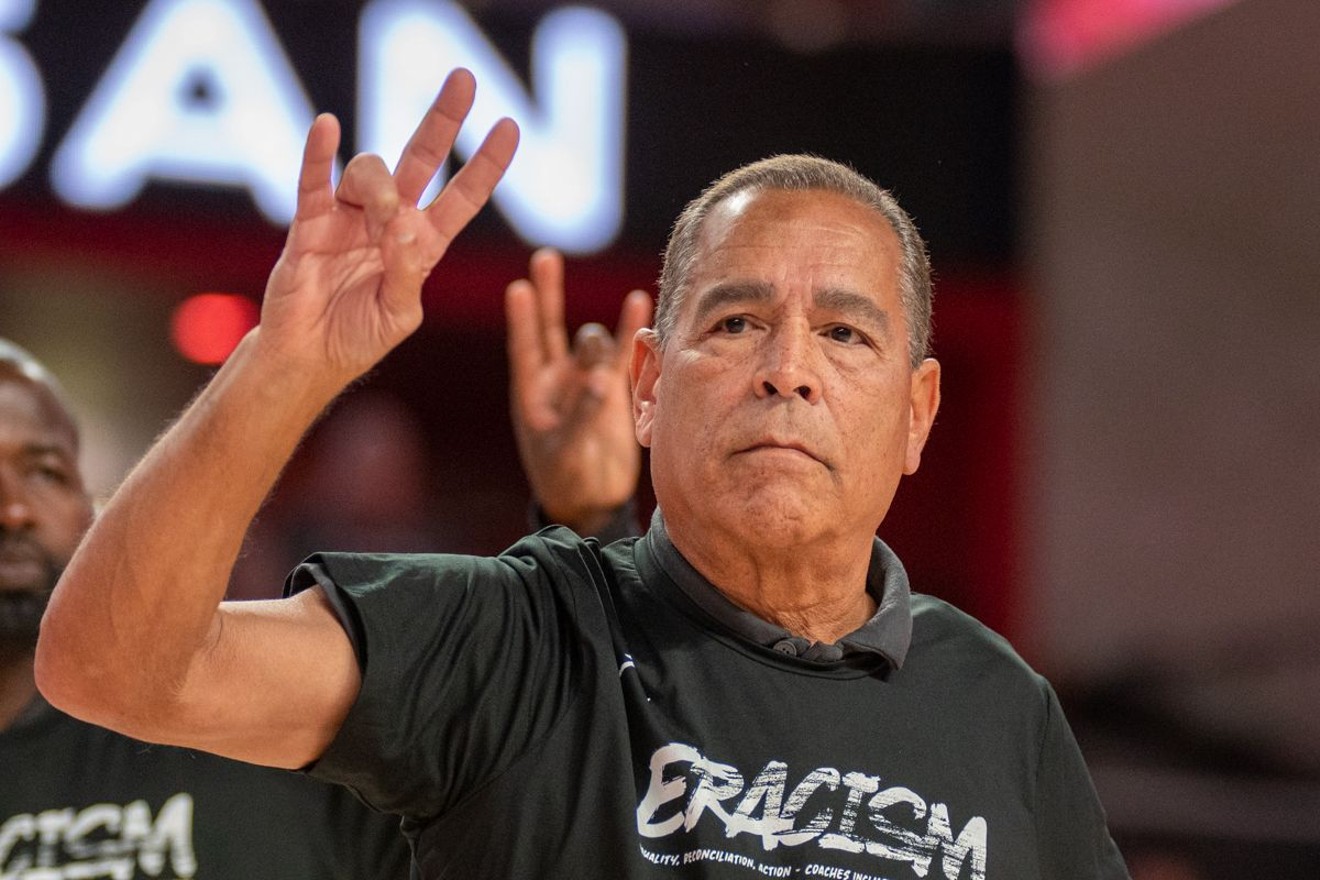 Coach of the Year candidate Kelvin Sampson has his team in the sweet sixteen.