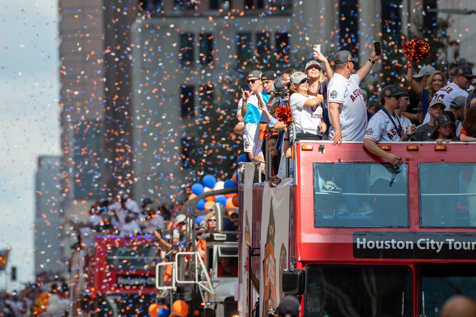 645 Houston Astros Parade Stock Photos, High-Res Pictures, and