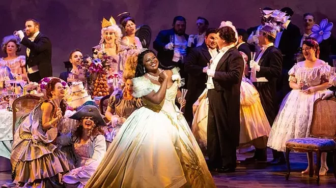 Image: Houston Grand Opera Presents La Traviata