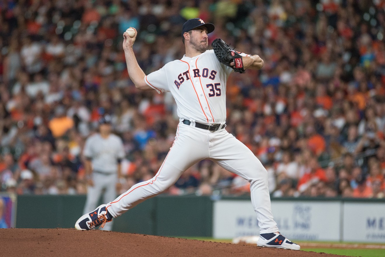 Justin Verlander will be back with the Astros in 2022.