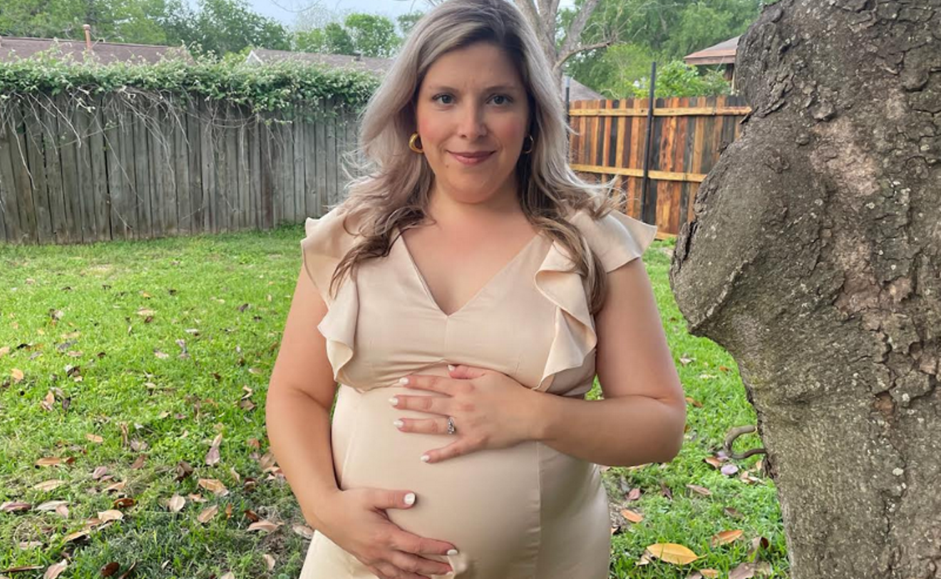 Actress Arianna Bermudez has a month to go in her pregnancy.