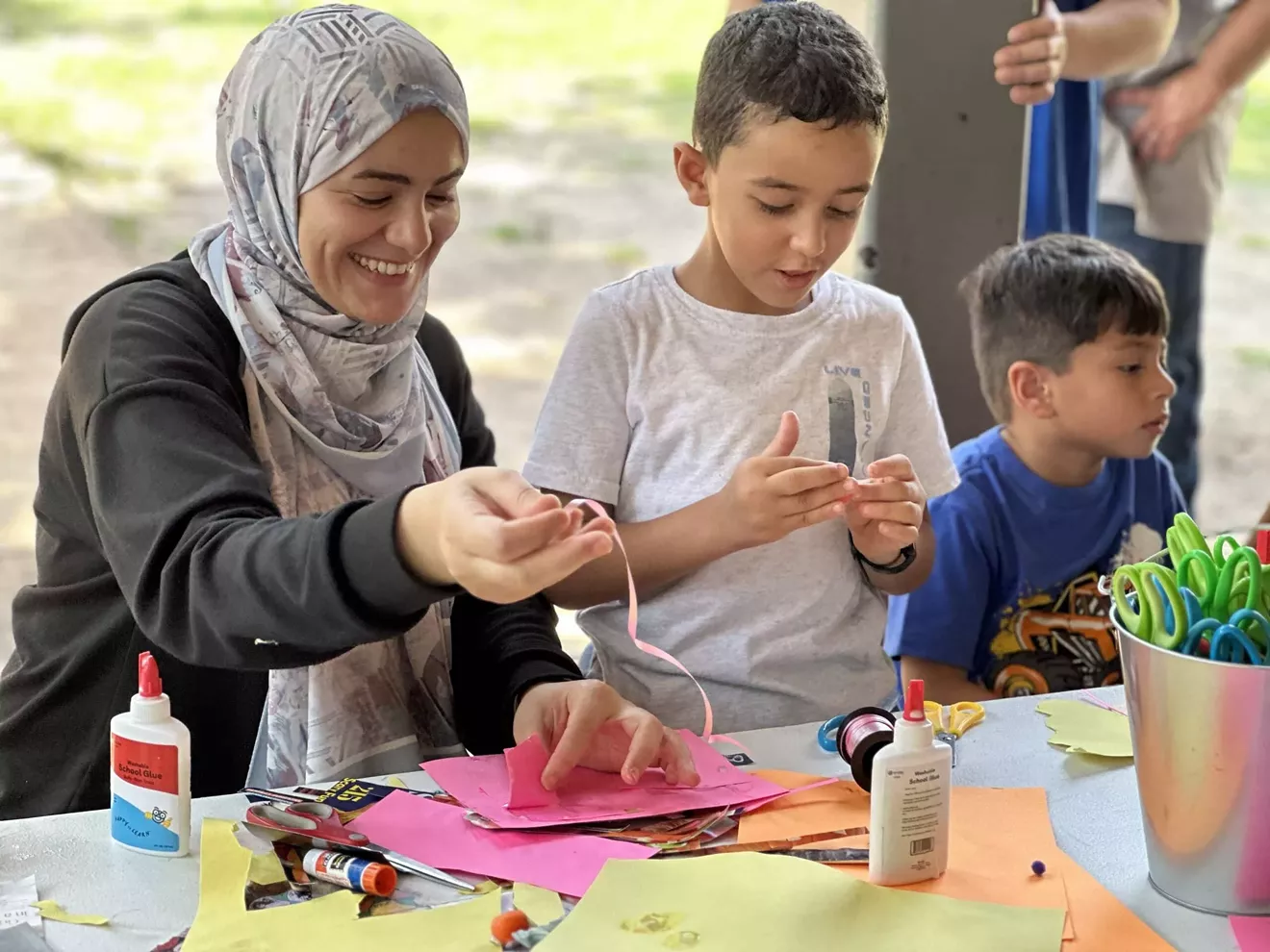 At Discovery Green, YOU are the artist! Enjoy a special arts and crafts workshop led by the Discovery Green Ambassadors.