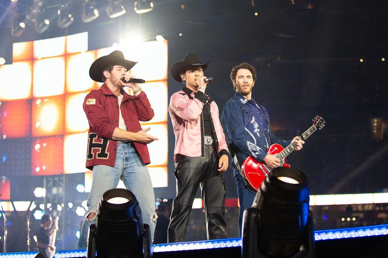The Jonas Brothers return to the RodeoHouston stage.
