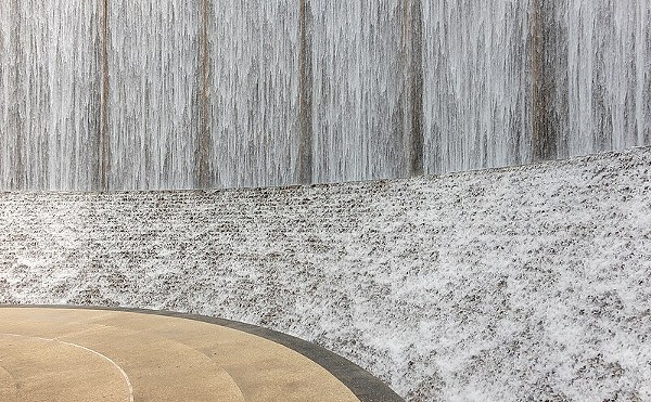 Opinion: The Hines Waterwall is Not Romantic