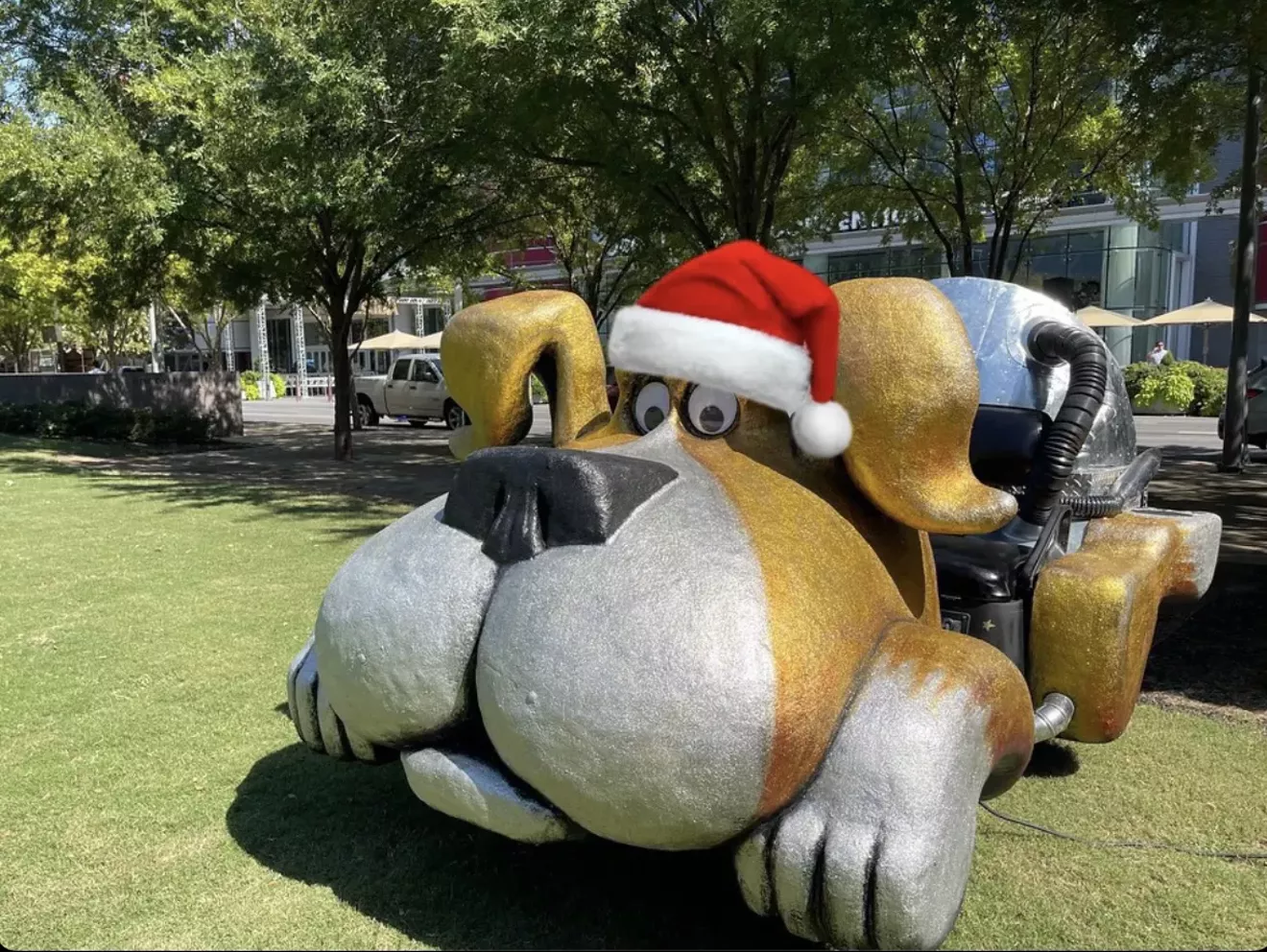 rocket_dog_w-_santa_hat.webp