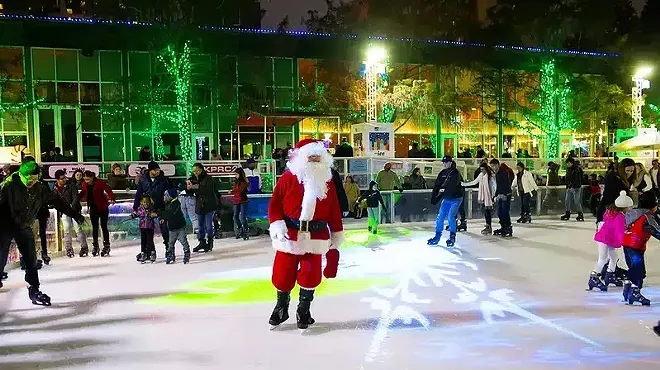 Image: Skate with Santa at Green Mountain Energy Ice