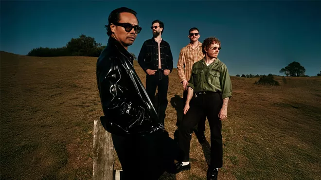 Image: The Temper Trap - Sungazer Tour