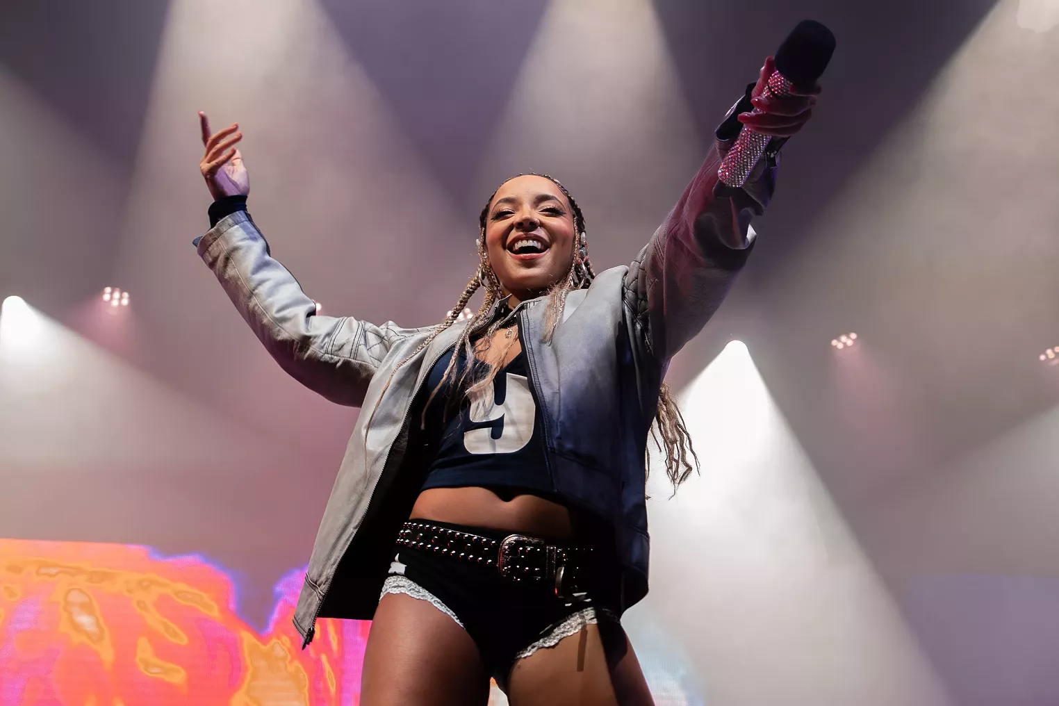 Tinashe Turns Up Bayou Music Center