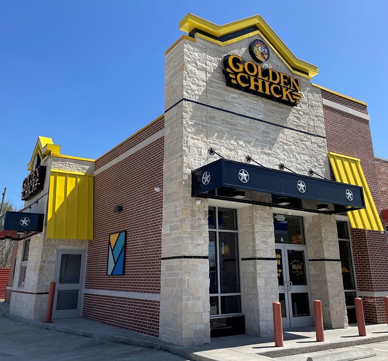 Golden Chick has Texas style. - PHOTO BY GOLDEN CHICK