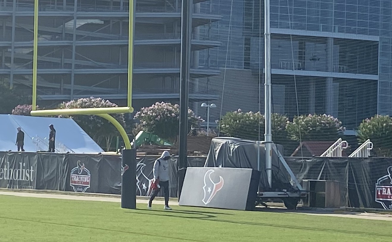 It's been a lonely training camp for Deshaun Watson so far in 2021.