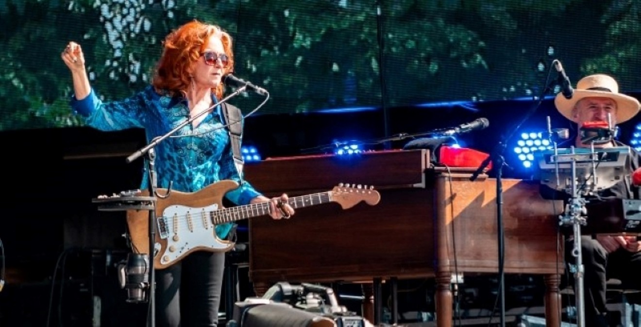 Houston favorite Bonnie Raitt will be in town on Friday for a show at the Smart Financial Centre.  Concerts by Carrie Underwood, Demi Lovato, and the Gipsy Kings are also on tap this week.
