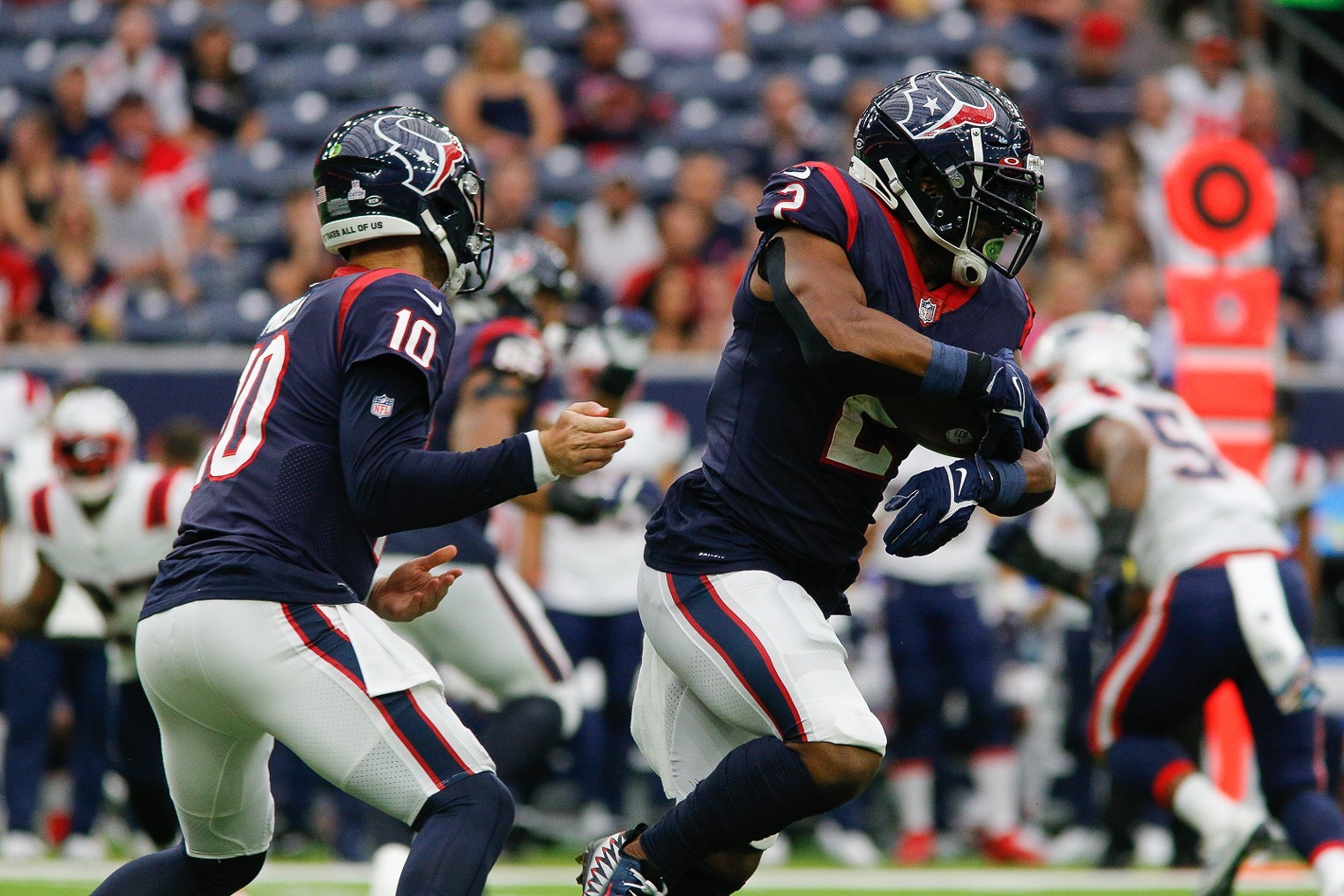 Texans RB Mark Ingram II Gets the Mic in Victory Over the Jags