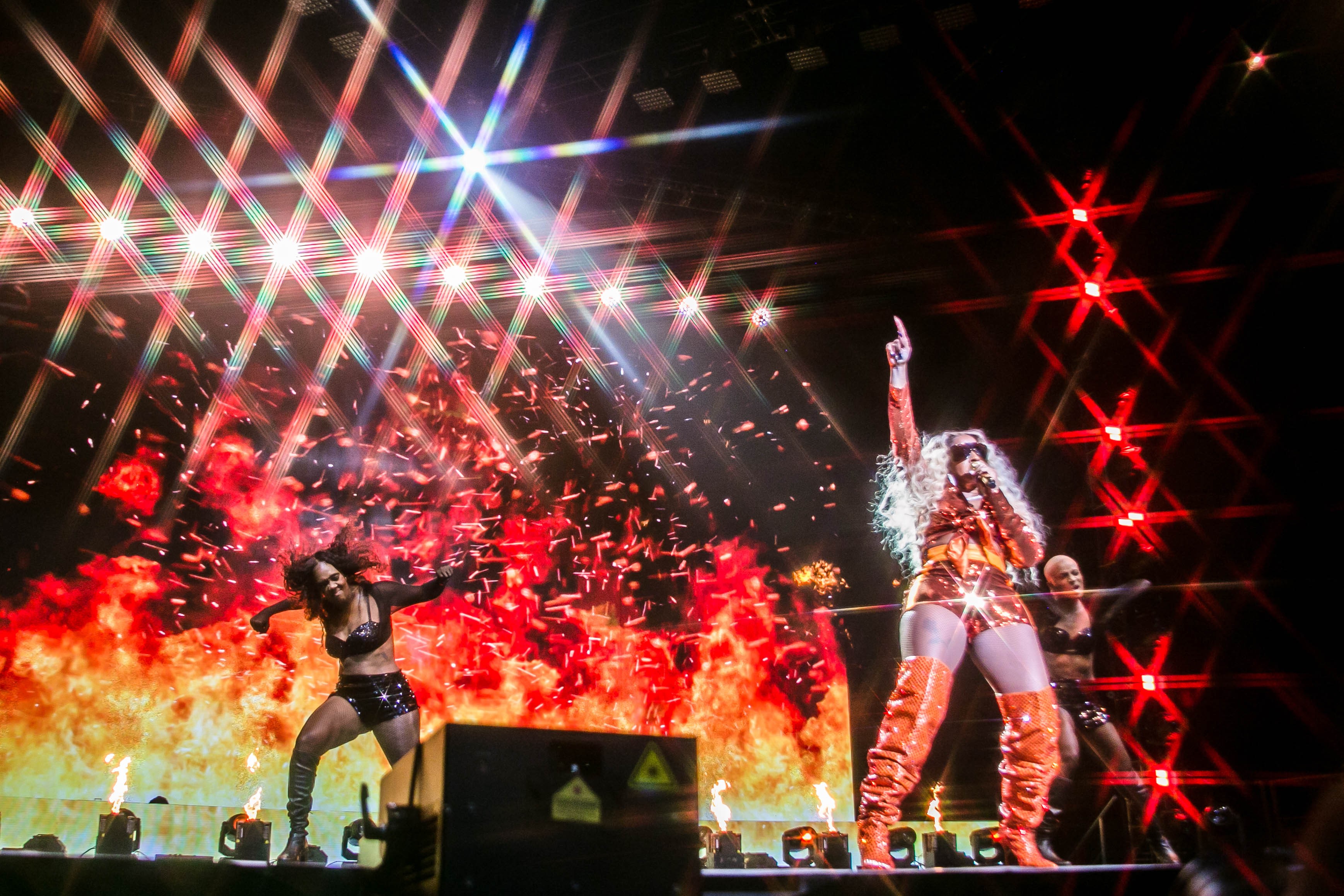 Mary J. Blige Rocks the Crowd at the Toyota Center Houston Press