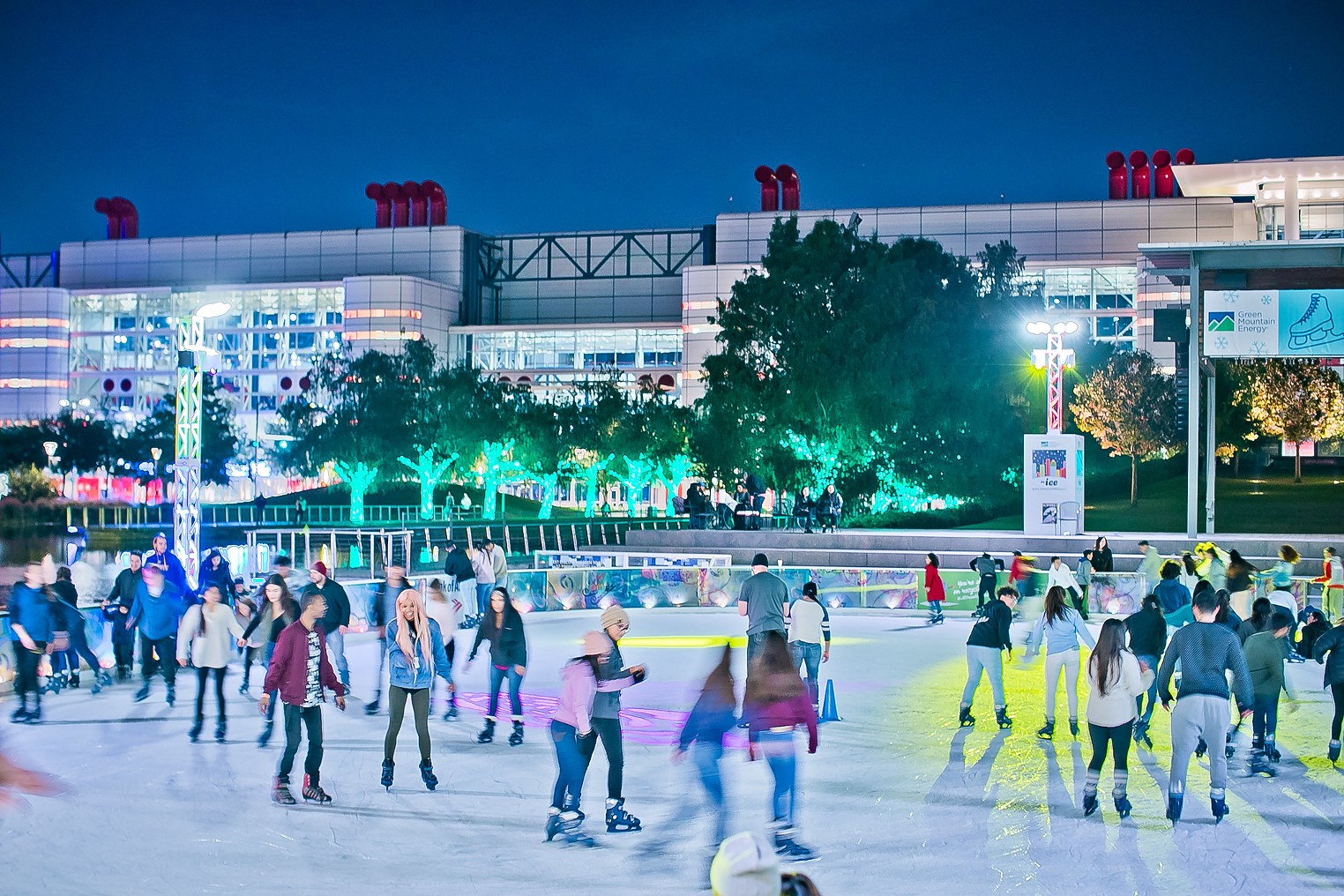 discovery green ice skating groupon