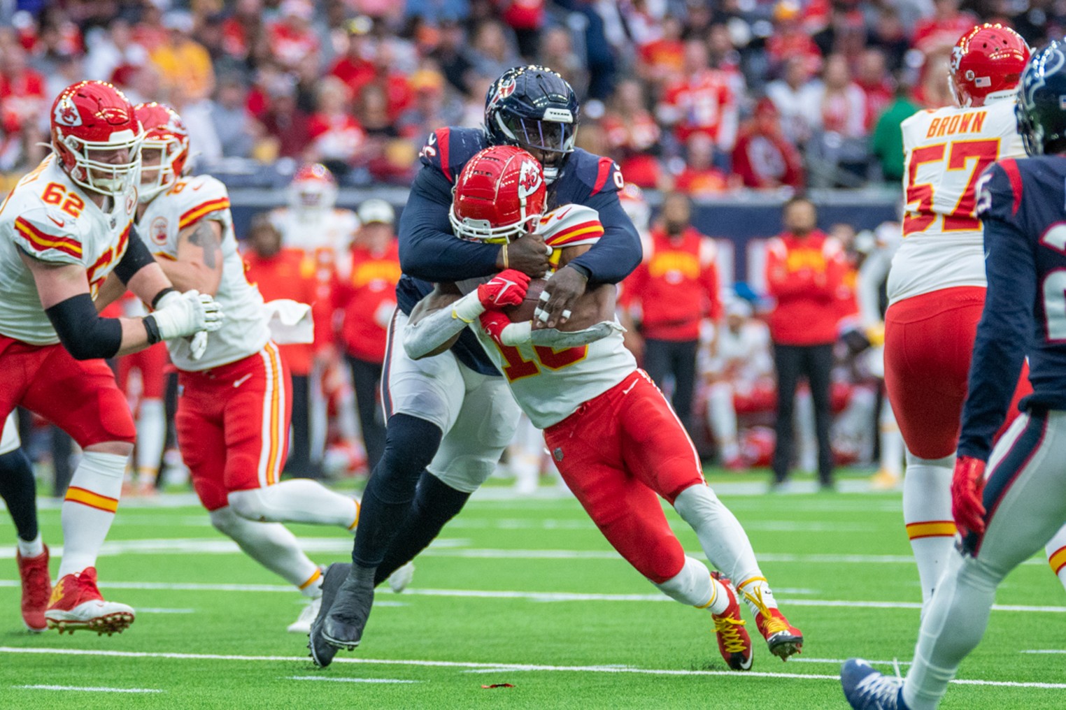 In the lab with Texans' Maliek Collins: working on pass rushing 'craft,'  aiming for big 2023 season