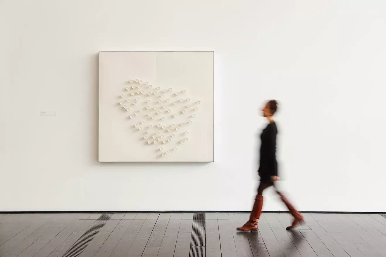 Installation view of Chryssa, Flight of Birds, 1957-1960, at the Menil Collection, Houston.